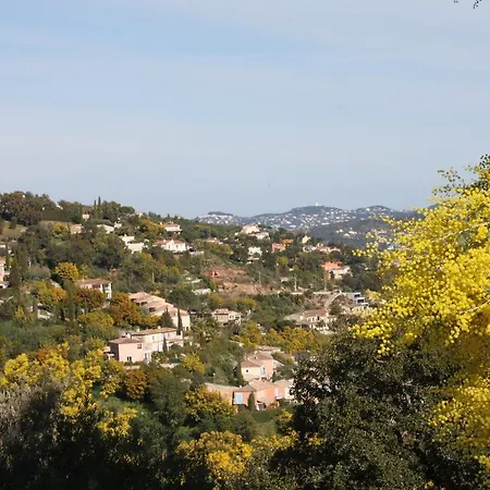 Camping Plateau Des Chasses Campsite 4*